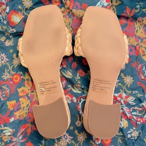 Brand New Steve Madden Braided Natural Straw Large Strap Slides Heeled Sandals - Picture 9 of 14
